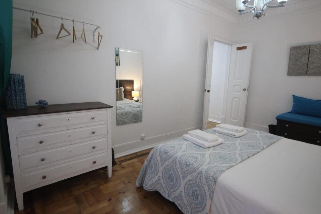 Ocean M1 R4 - Large Double Room With Shared Bathroom In City Center Lisboa Eksteriør bilde